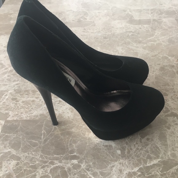 Steve Madden Black Suede Platforms - Picture 7 of 7